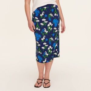 Women's Mixed Floral Sweater Midi Skirt
- kate spade new york x Target